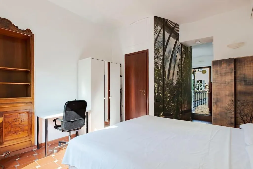 Apartment Suite Alessandro 10 Mins Duomo Milan